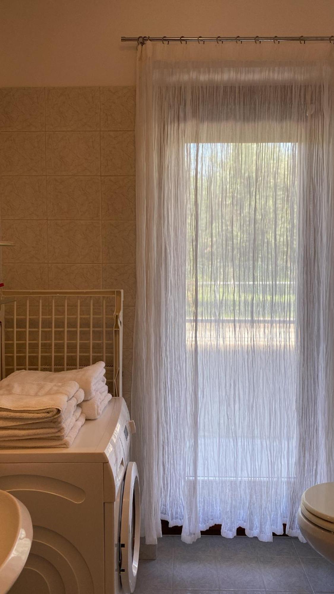 Appartamenti Nataly Torbole Sul Garda Ngoại thất bức ảnh